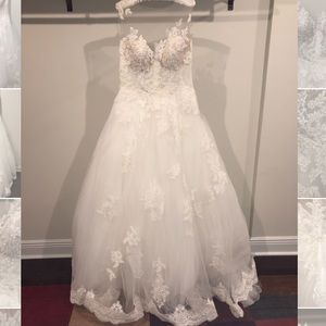Wedding dress